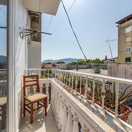 Historic Quarter 1br By Pikhost Appartement